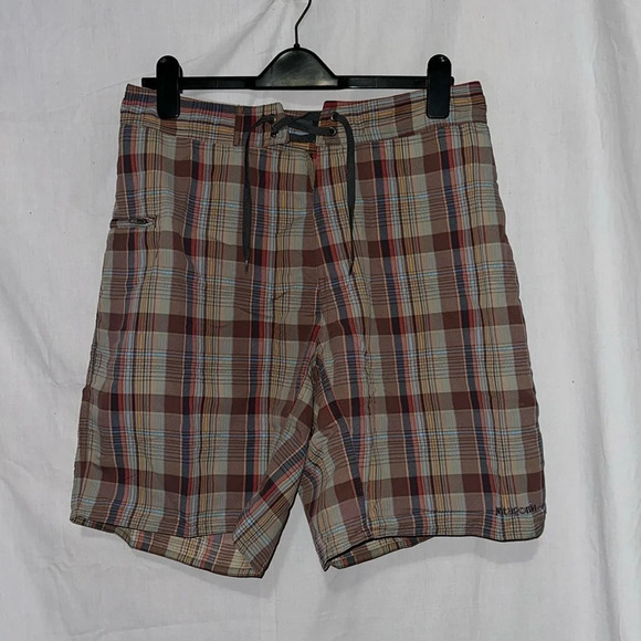 men's plaid Patagonia board shorts size 33 - Picture 1 of 3